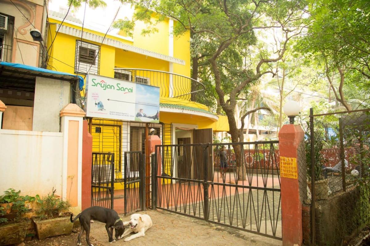 Srujan Sarai Service Apartment Mumbai Luaran gambar