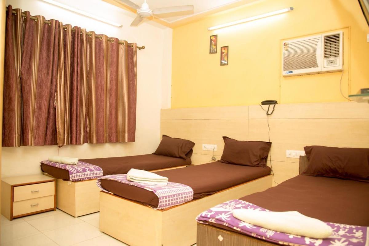 Srujan Sarai Service Apartment Mumbai Luaran gambar